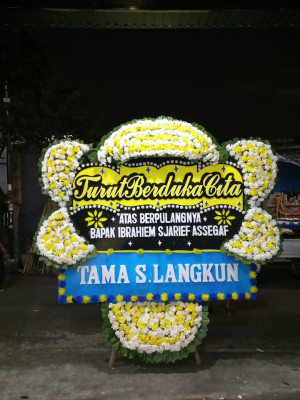 Papan Bunga Duka di Indonesiana