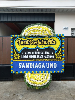 Papan Bunga Duka di Indonesiana
